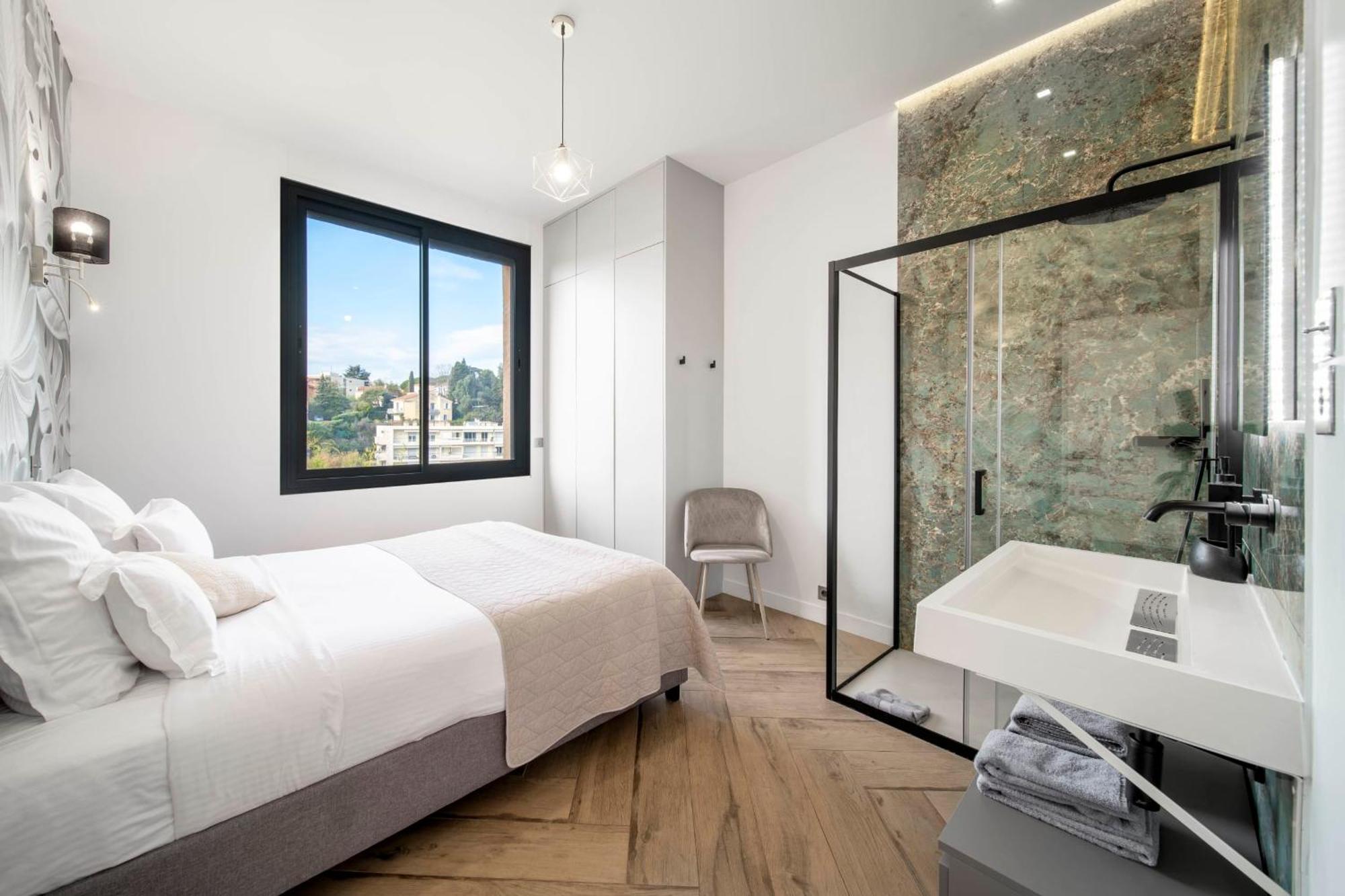 Ref 2134 - - Magnificent For Rent Villa *
