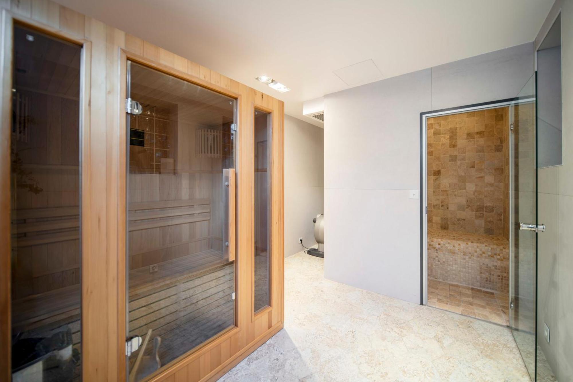 Villa Ref 2134 - - Magnificent For Rent Cannes
